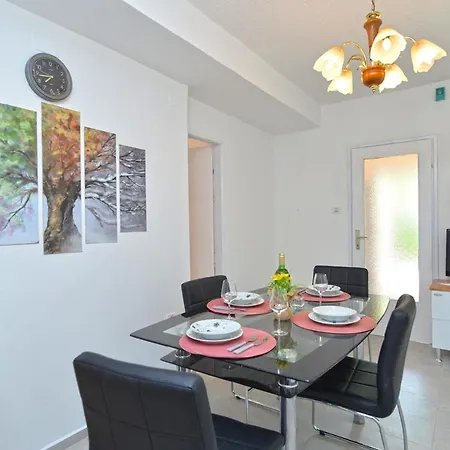 Fuer 4 Personen Ca 50 Qm In Porec, Istrien Istrische Riviera Apartament *