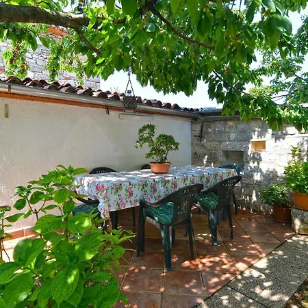 Apartament Fuer 4 Personen Ca 50 Qm In Porec, Istrien Istrische Riviera Poreč
