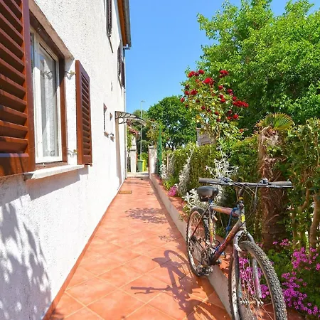 Apartment Fuer 4 Personen Ca 50 Qm In Porec, Istrien Istrische Riviera